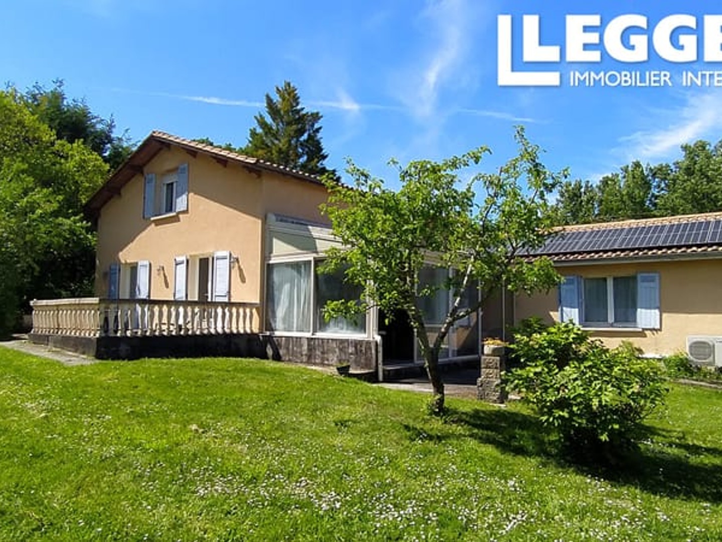 Immeuble à vendre - 16 pièces - 835m2 - Saint-Sulpice-De-... (24600)