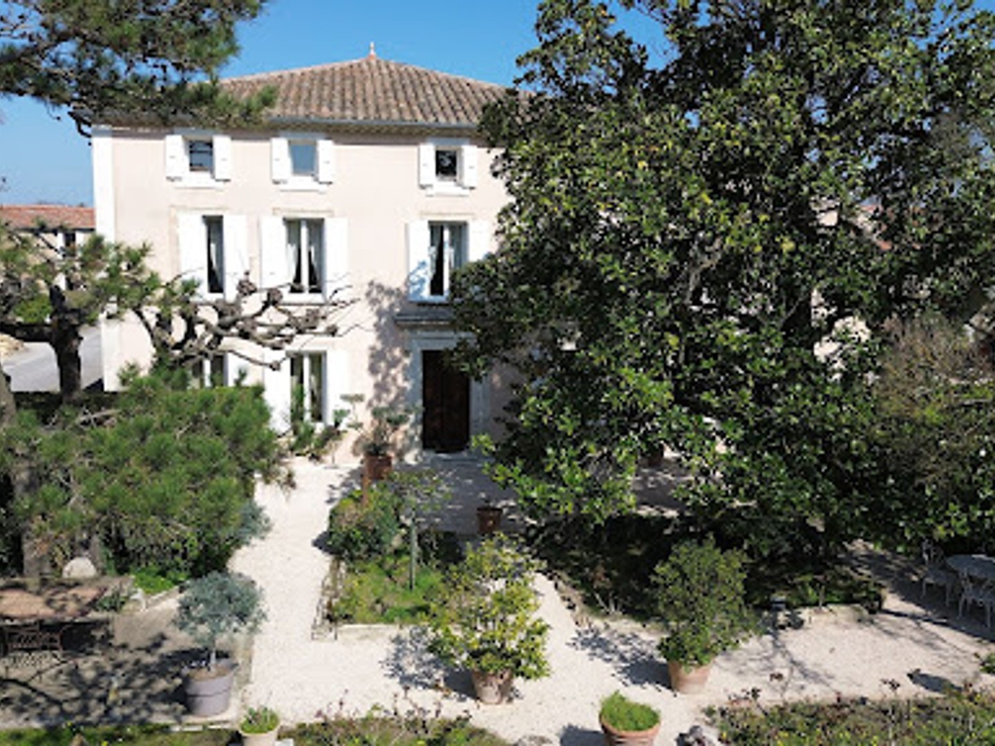 Maison 11 pièces 463 m²