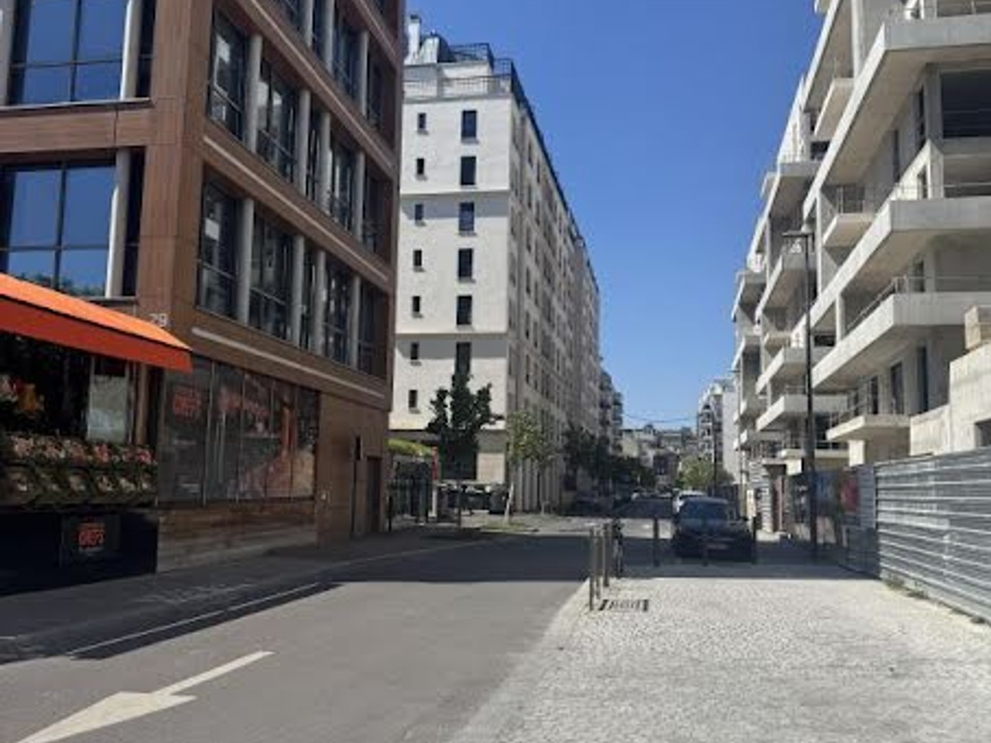 Local 400 m²
