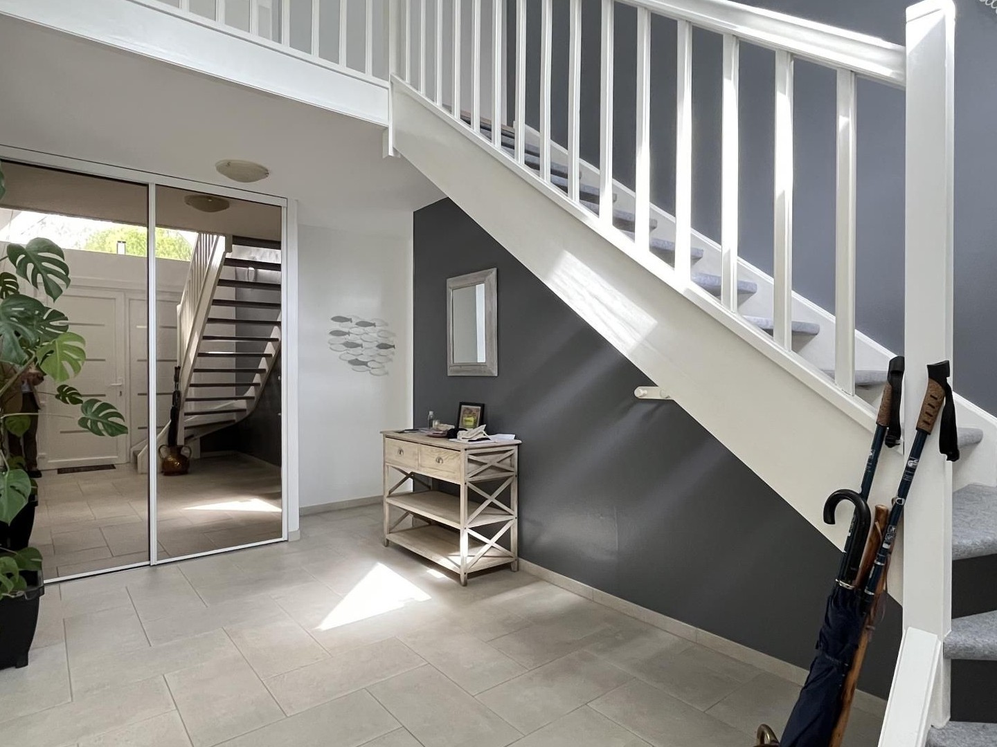 Maison à vendre - 7 pièces - 218m2 - Maurepas (78310)