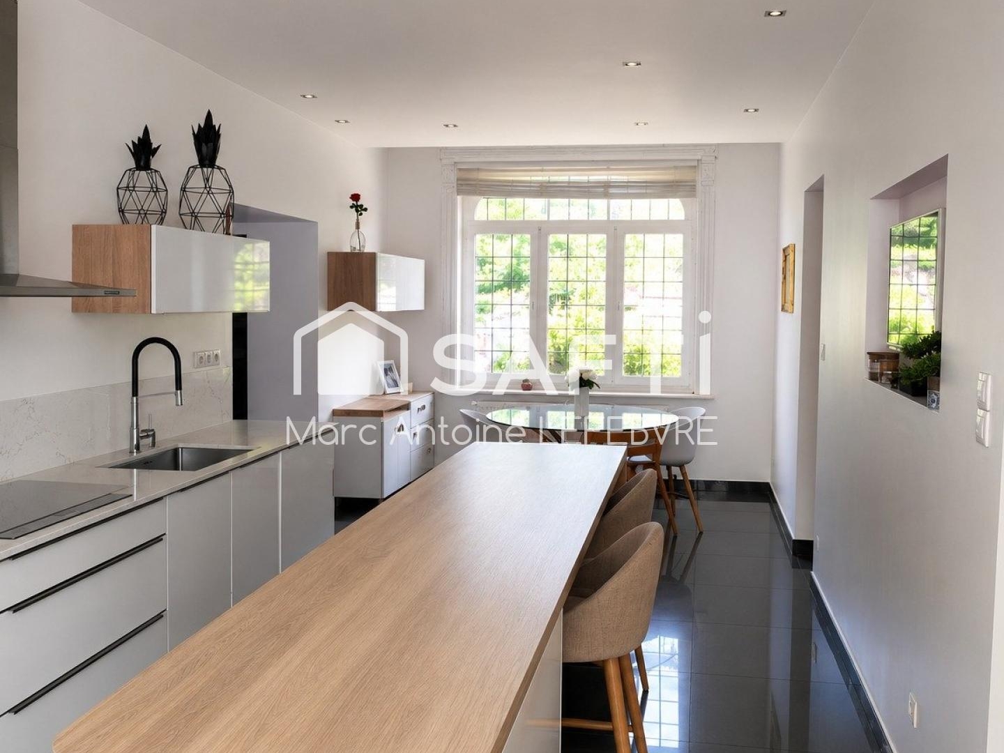 Maison à vendre - 10 pièces - 262m2 - Wattignies (59139)