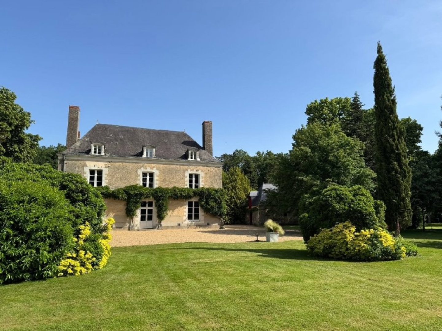 Maison 10 pièces 518 m²