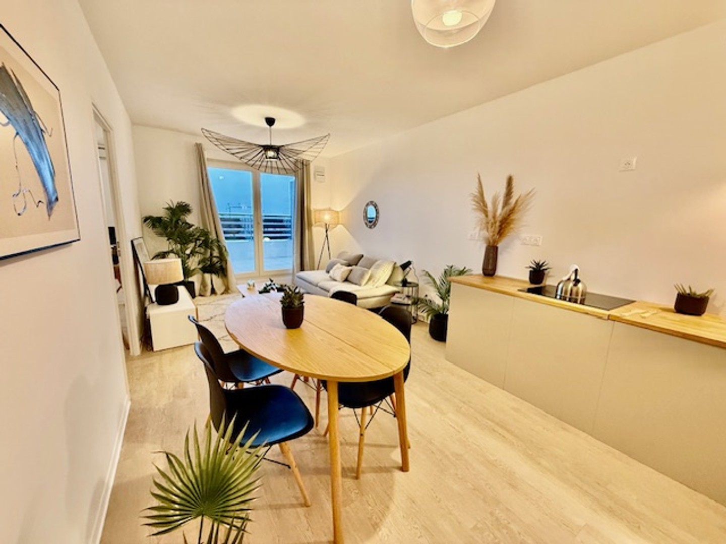 Appartement à vendre - 4 pièces - 74m2 - Nîmes (30000)
