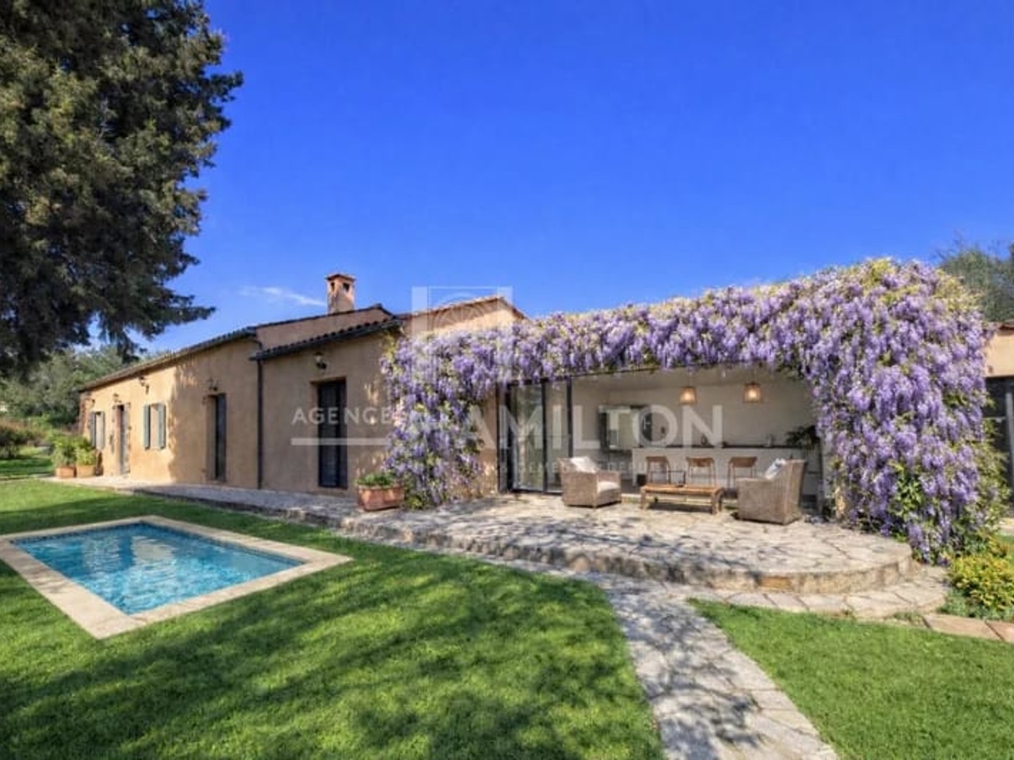 Maison à vendre - 5 pièces - 129m2 - Grasse (06130)