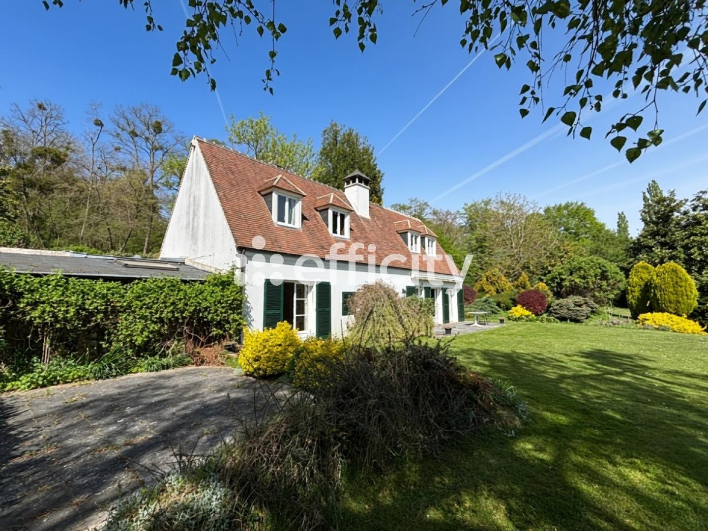 Maison à vendre - 8 pièces - 210m2 - Apremont (60300)