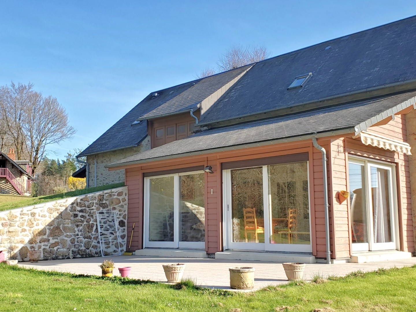 Maison à vendre - 7 pièces - 168m2 - Neuvic (19160)
