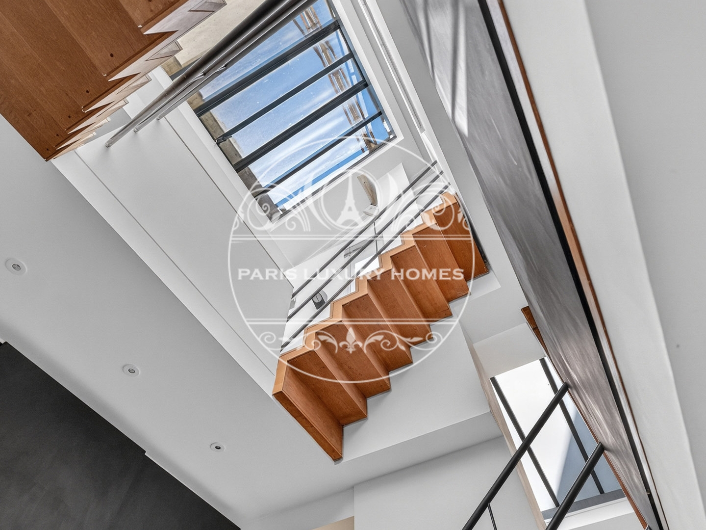 Superbe maison de ville à Paris 14ème !