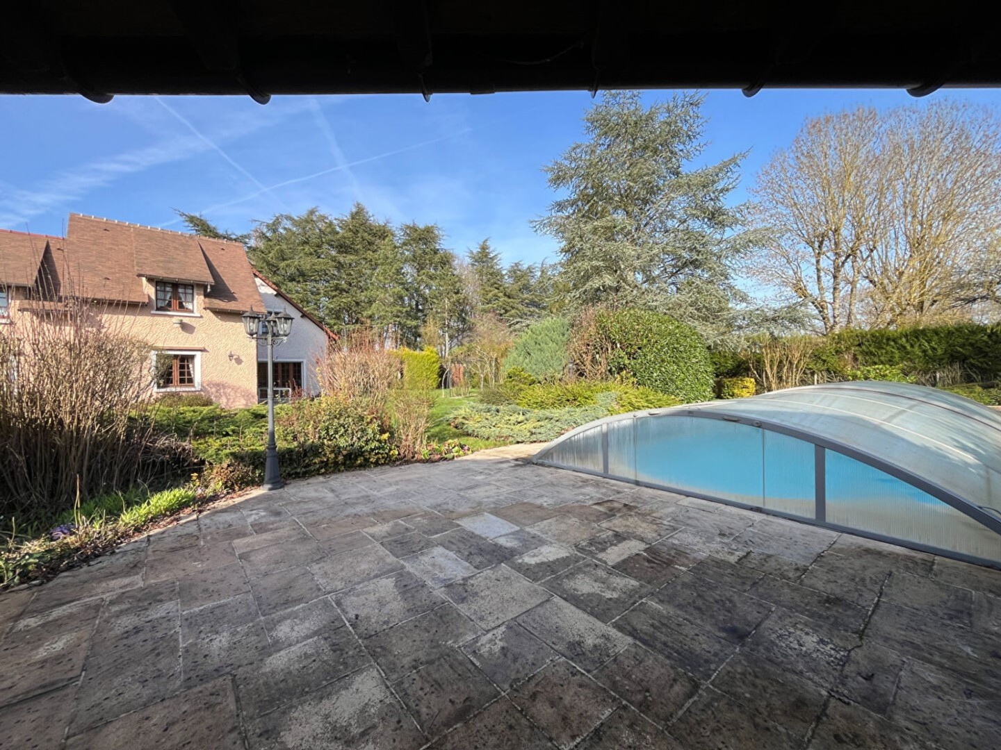 Maison à vendre - 9 pièces - 250m2 - Les Mesnuls (78490)