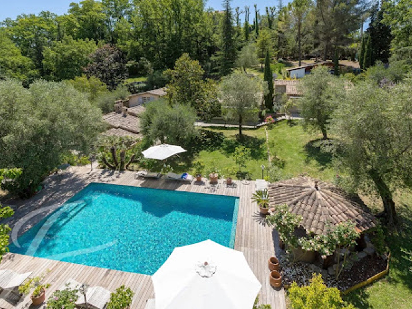 Maison à vendre - 6 pièces - 245m2 - Opio (06650)