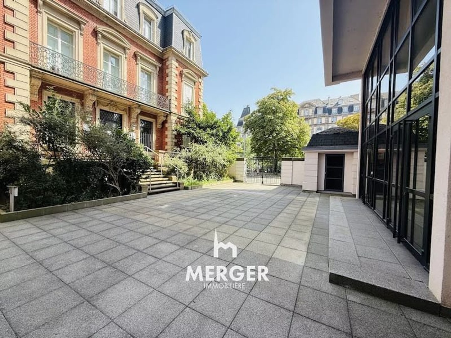 Appartement 4 pièces 127 m²