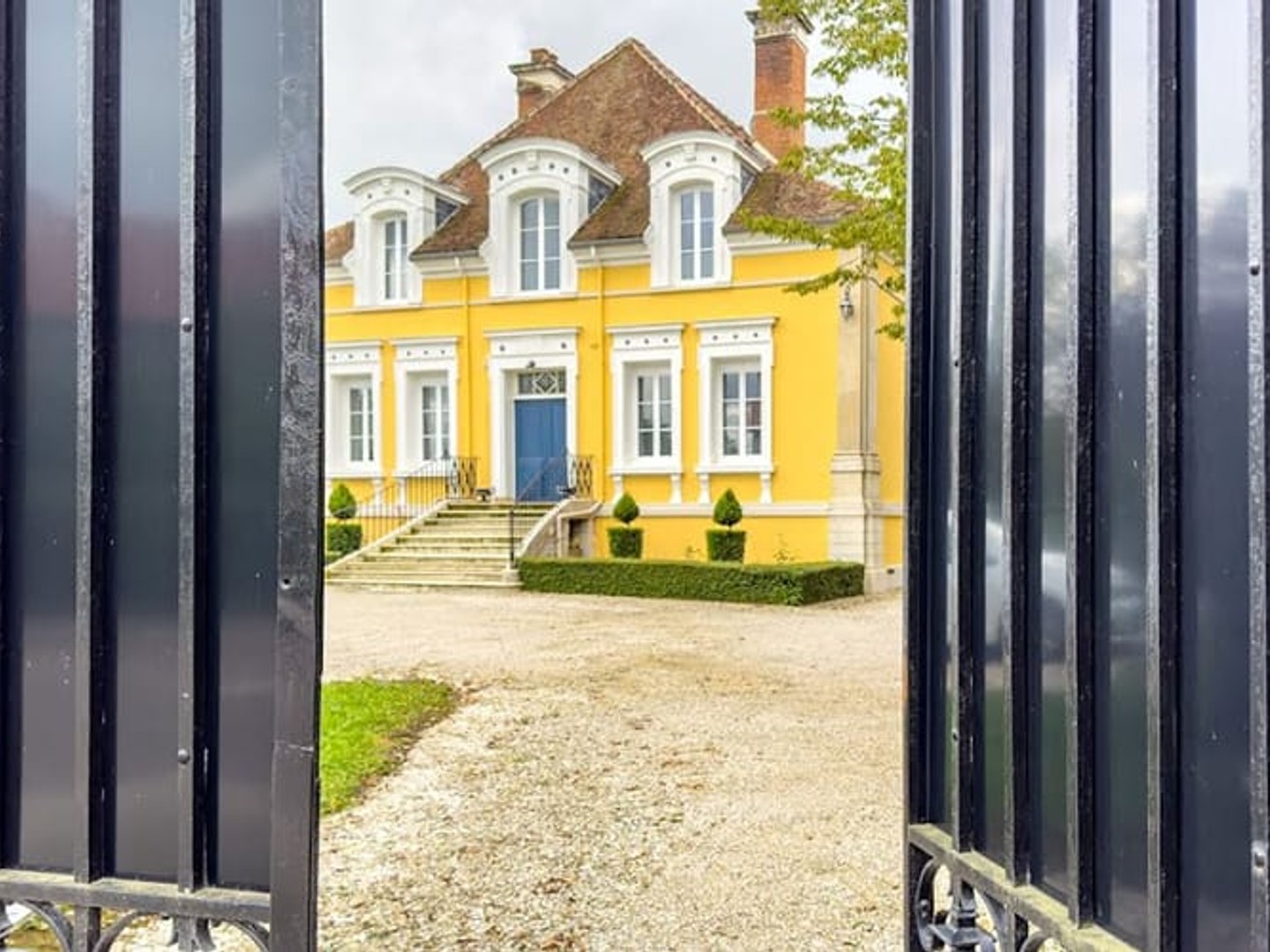 Propriété 12 pièces 500 m²