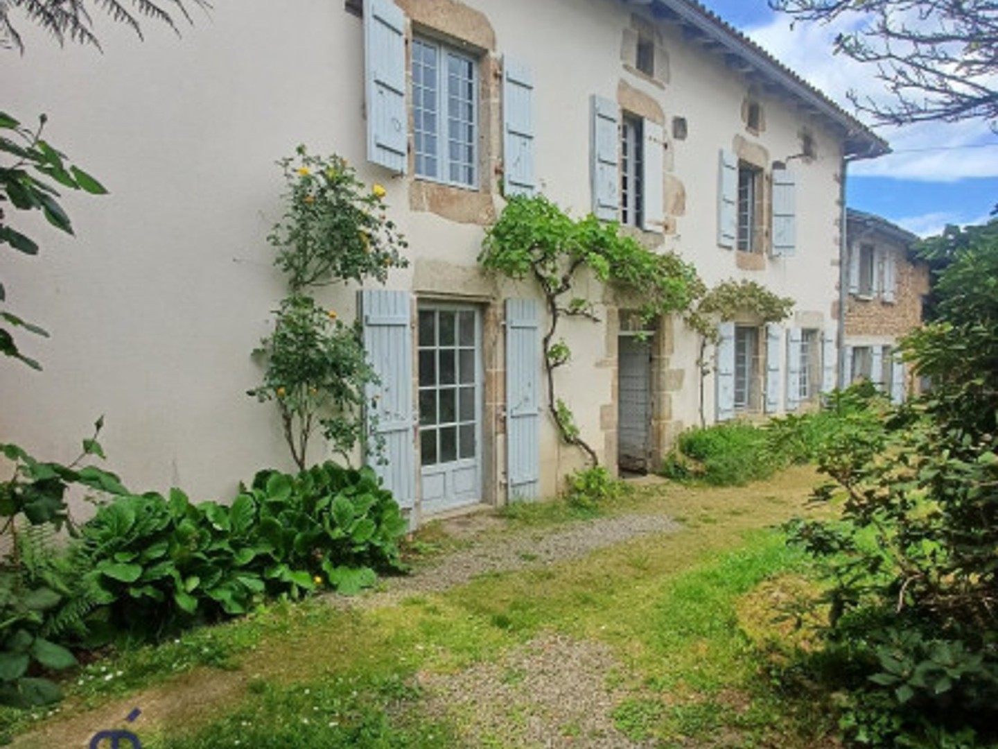 Maison à vendre - 9 pièces - 294m2 - Chéronnac (87600)