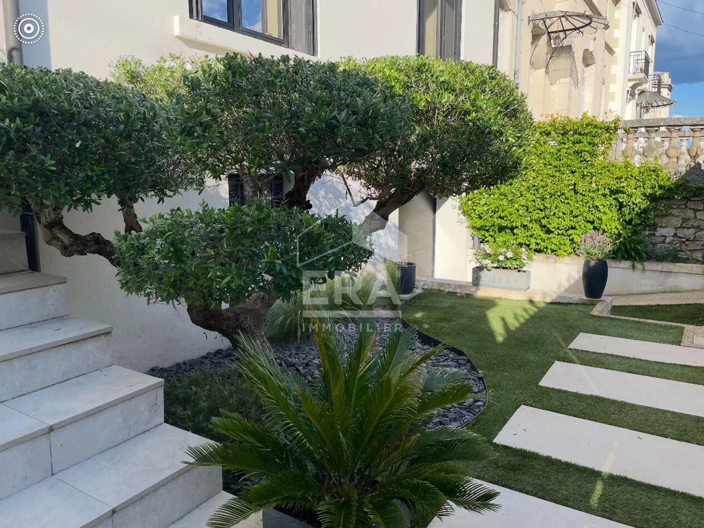 Maison 6 pièces 215 m²