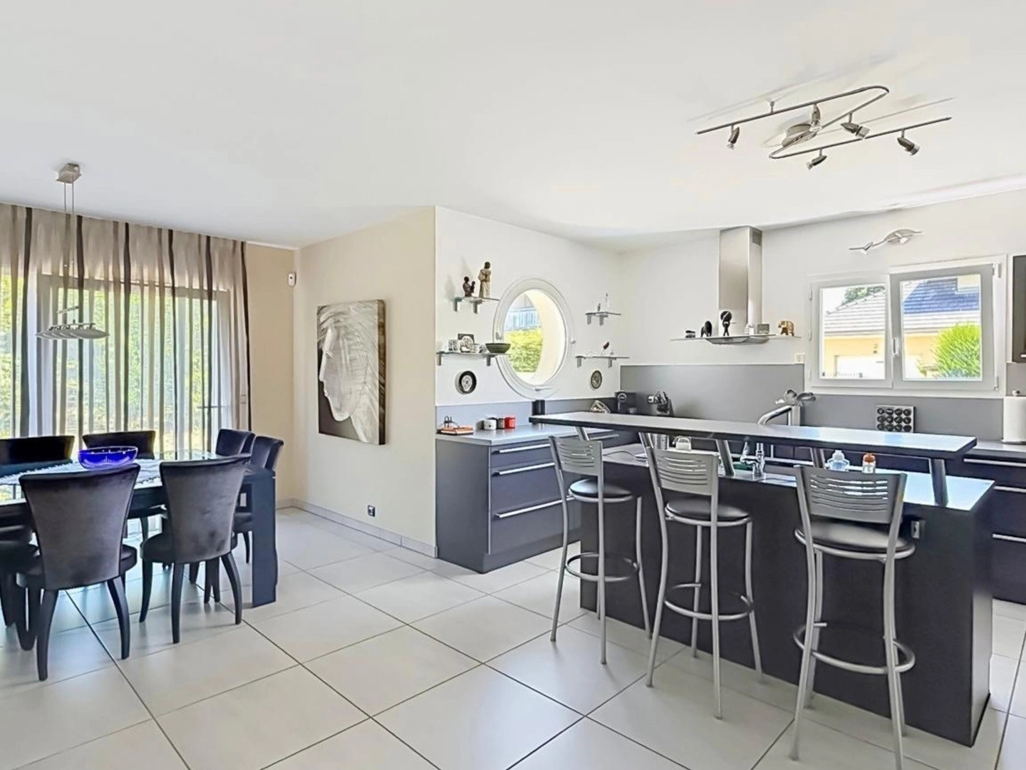 Maison à vendre - 5 pièces - 200m2 - Chens-Sur-Léman (74140)