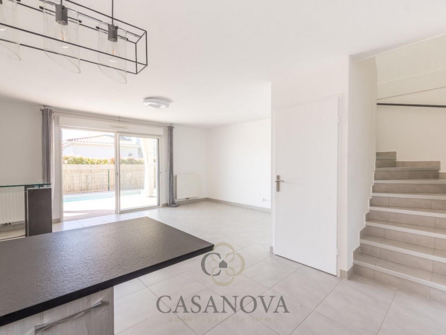 Maison à vendre - 5 pièces - 85m2 - Saint-Clément-De-... (34980)