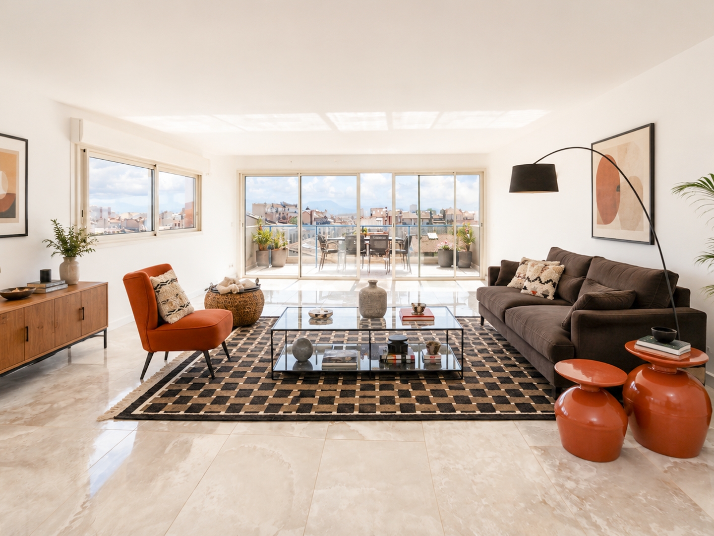 DERNIER ETAGE DUPLEX VUE MER TERRASSES 13006