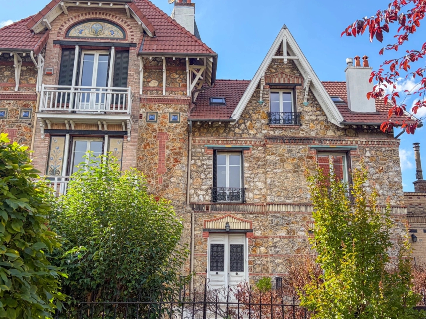 Demeure bourgeoise 242 m² à 5 min de la gare Ermont-Eaubonne