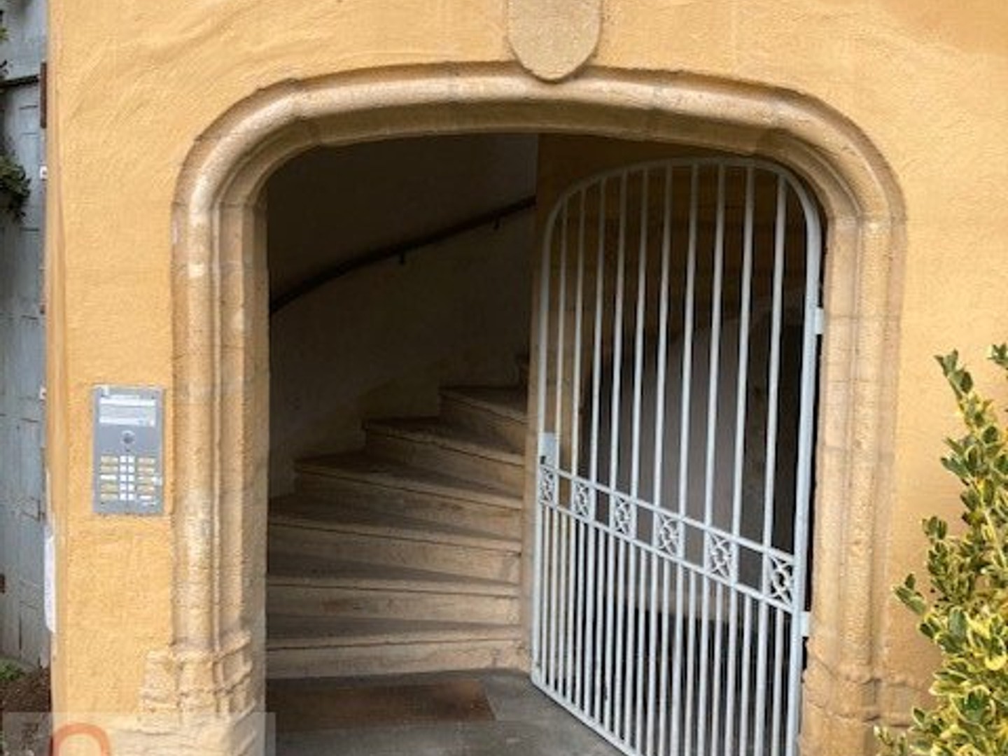 Appartement à vendre - 2 pièces - 62m2 - Saint Didier Au M... (69370)