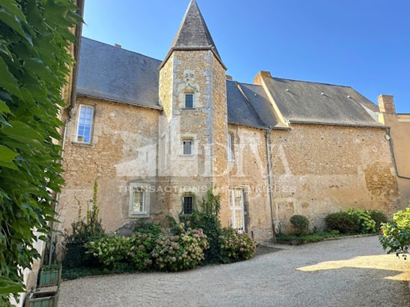 Hôtel particulier 12 pièces 468 m²