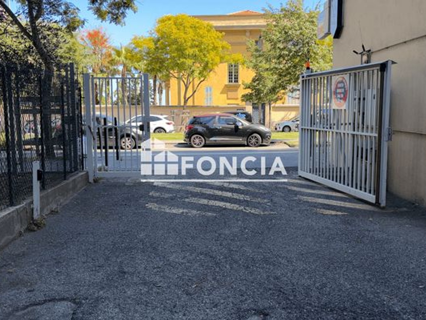 Parking / garage / box à vendre - 12m2 - Nice (06200)