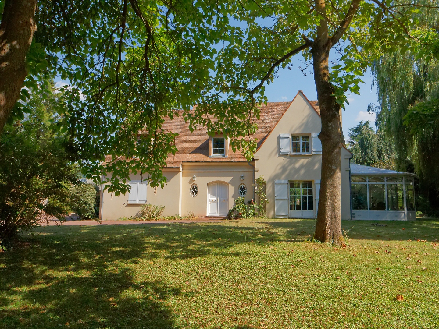 Maison à vendre - 7 pièces - 275m2 - Chaumontel (95270)