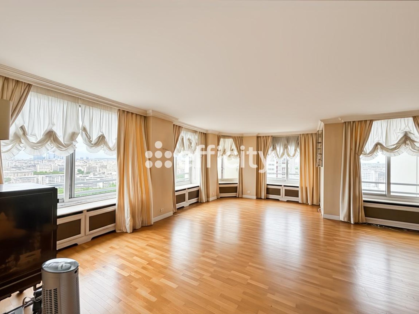 Appartement à vendre - 4 pièces - 109m2 - Paris 15e (75015)