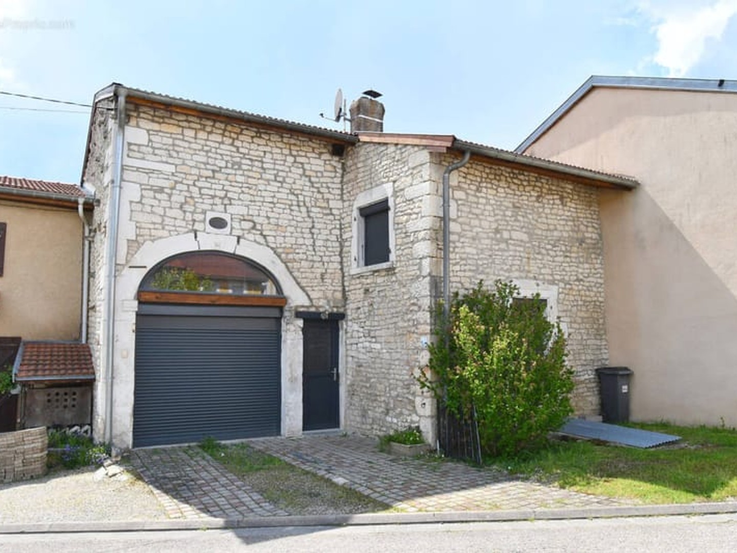 Maison à vendre - 5 pièces - 133m2 - Uruffe (54112)