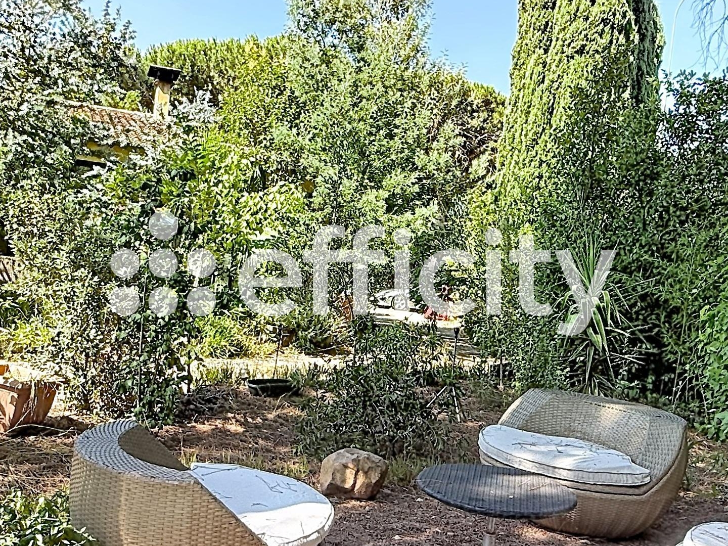 Maison à vendre - 3 pièces - 160m2 - Fréjus (83600)