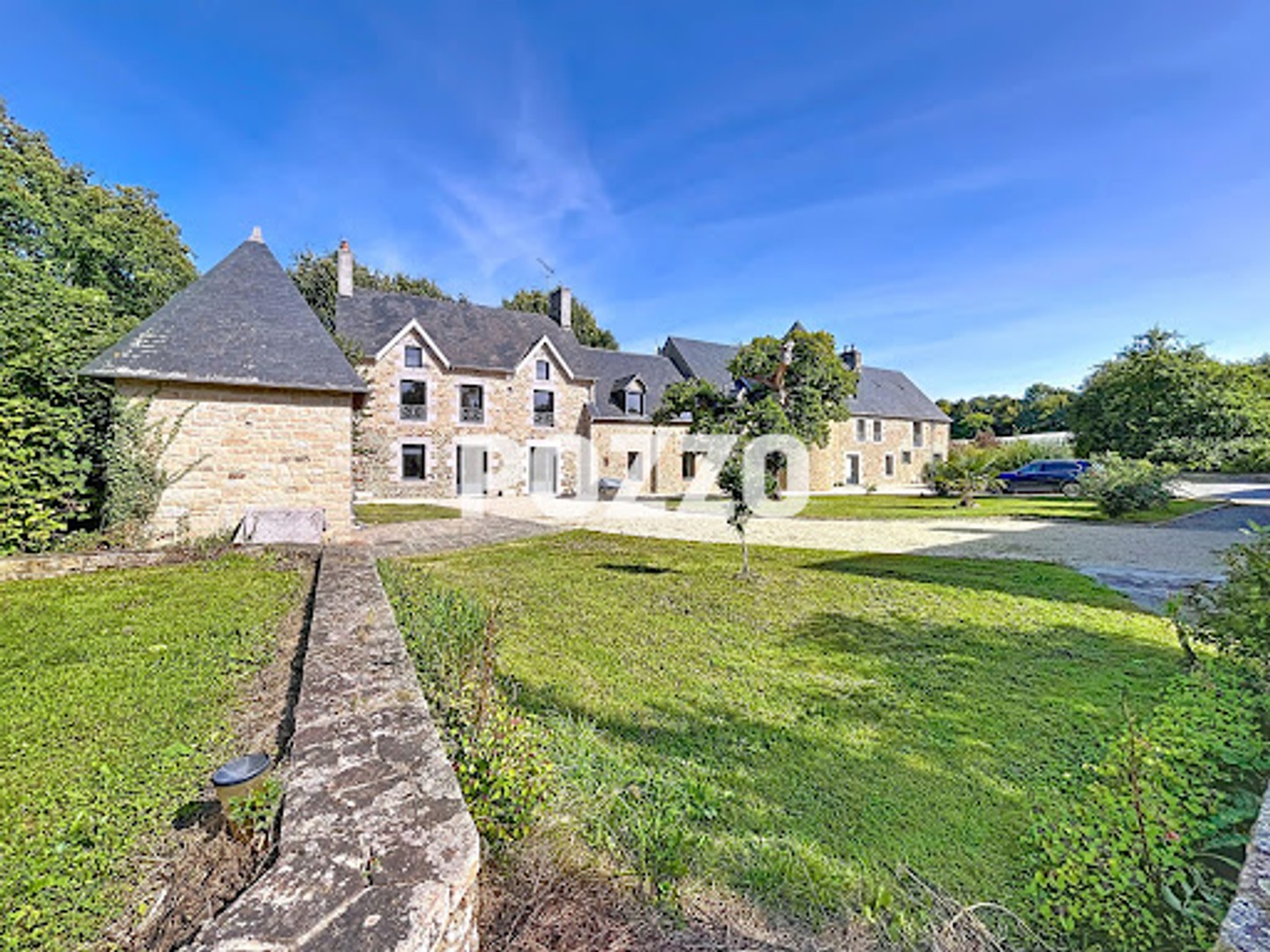 Propriété 17 pièces 676 m²
