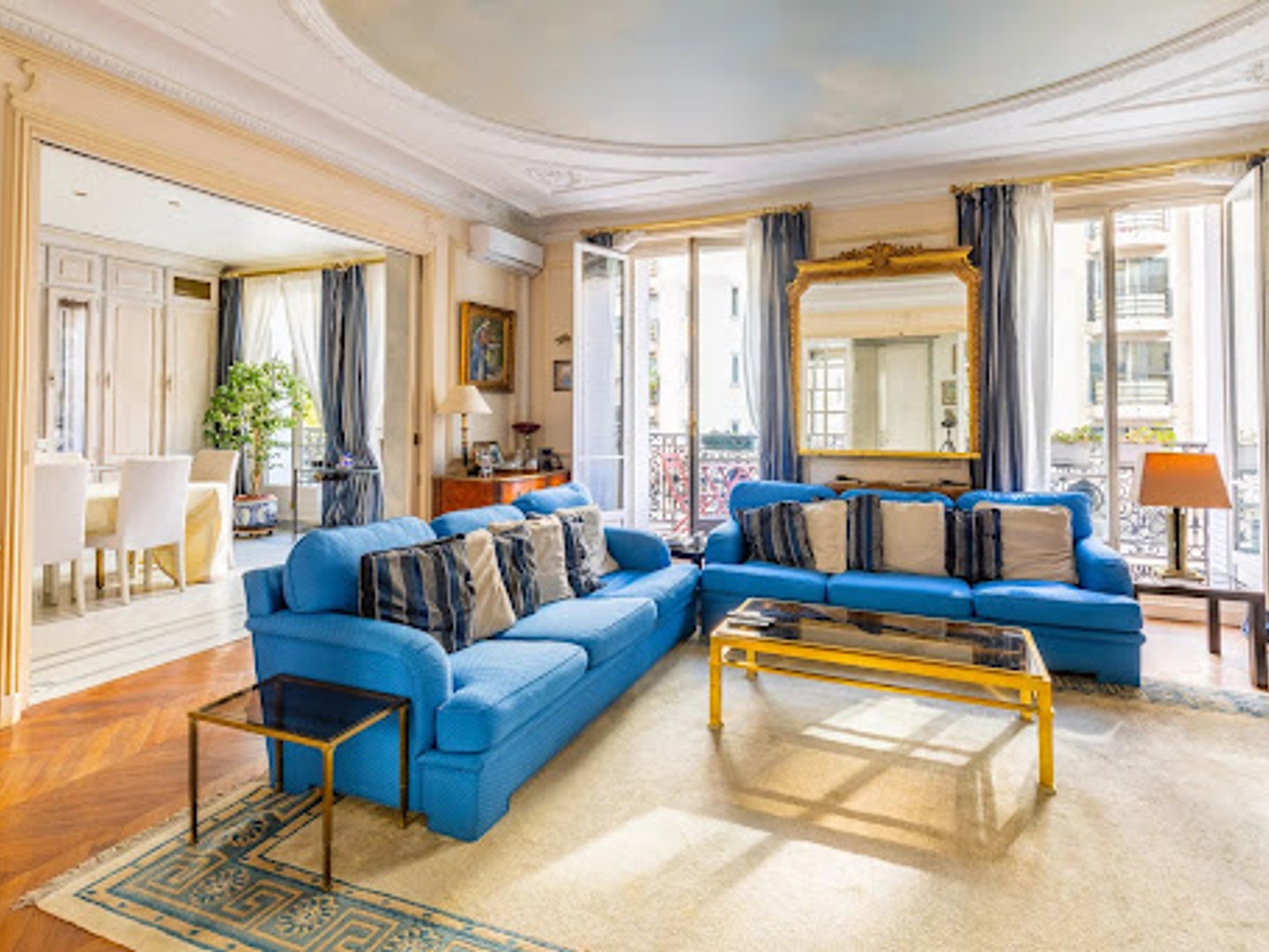 Appartement 6 pièces 192 m²