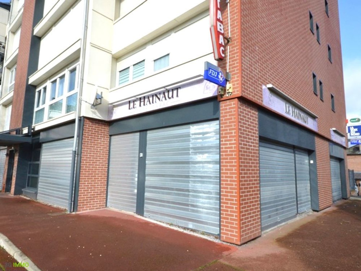 Locaux à vendre - 1 pièce - 150m2 - Douchy-Les-Mines (59282)