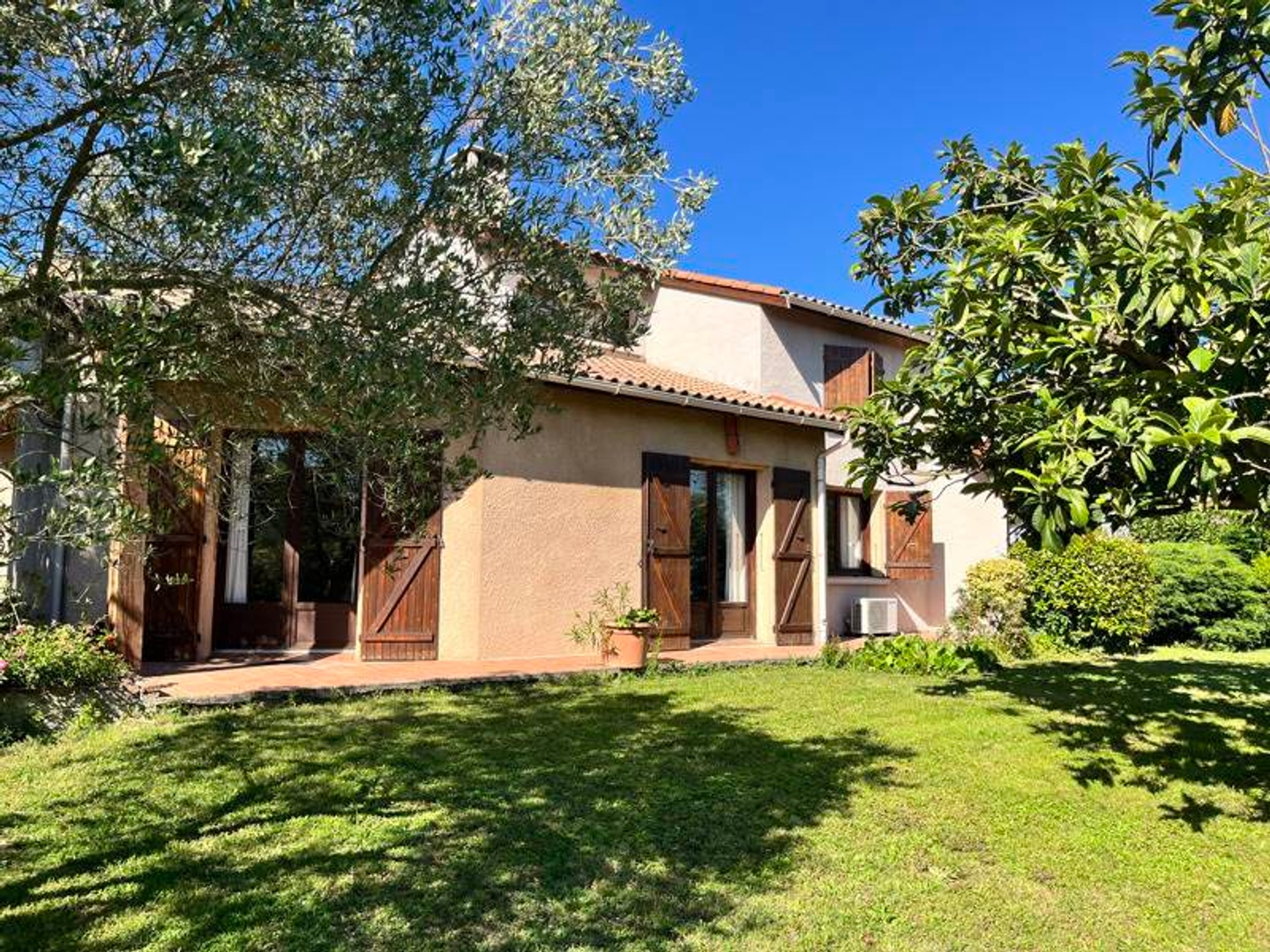 Maison 6 pièces 161 m²