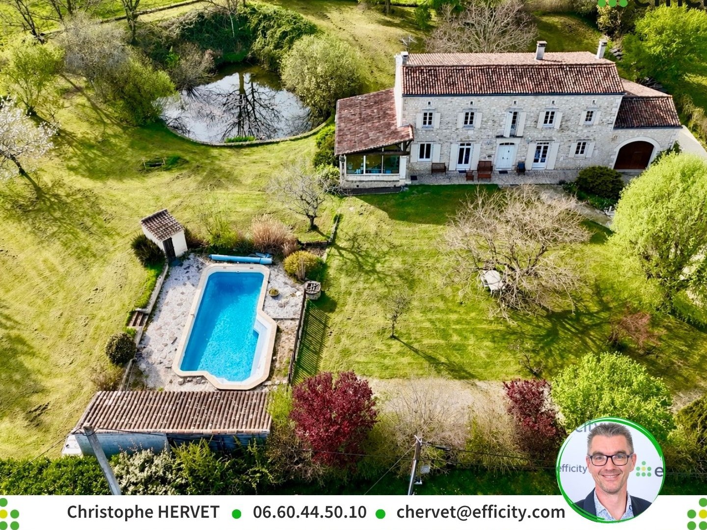 Maison à vendre - 7 pièces - 320m2 - Garat (16410)