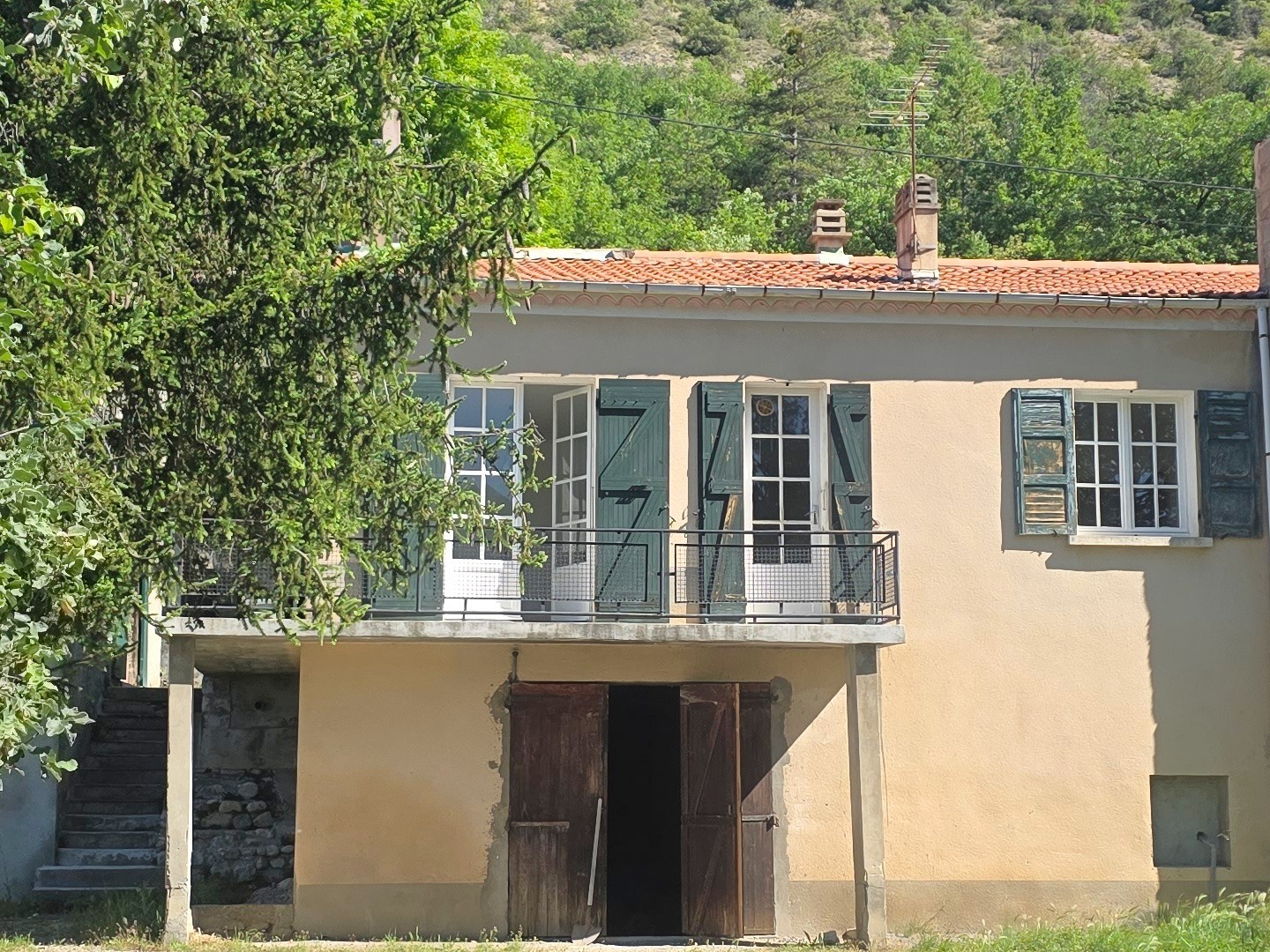 Maison à vendre - 5 pièces - 90m2 - Estoublon (04270)