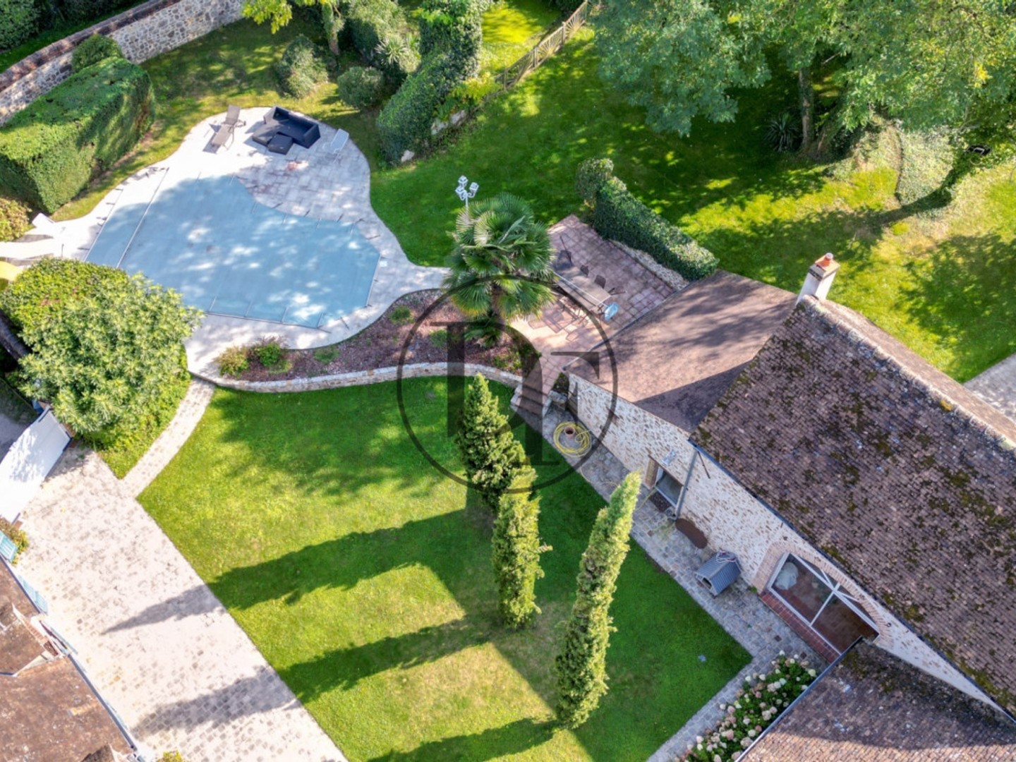 Maison à vendre - 8 pièces - 258m2 - Blennes (77940)
