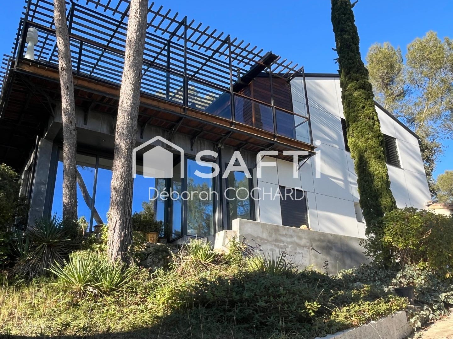 Maison à vendre - 8 pièces - 256m2 - Saint-Clément-De-... (34980)
