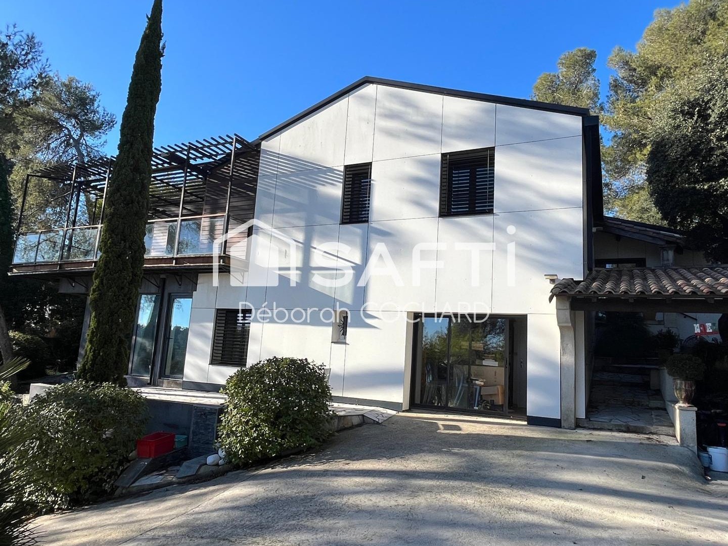 Maison à vendre - 8 pièces - 256m2 - Saint-Clément-De-... (34980)