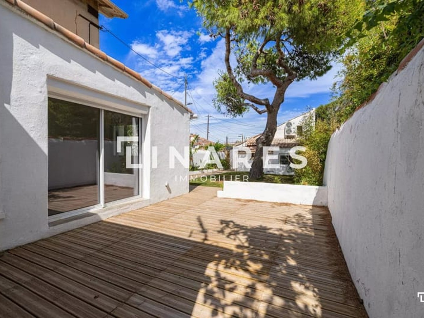 Maison à vendre - 4 pièces - 76m2 - Marseille 8e (13008)