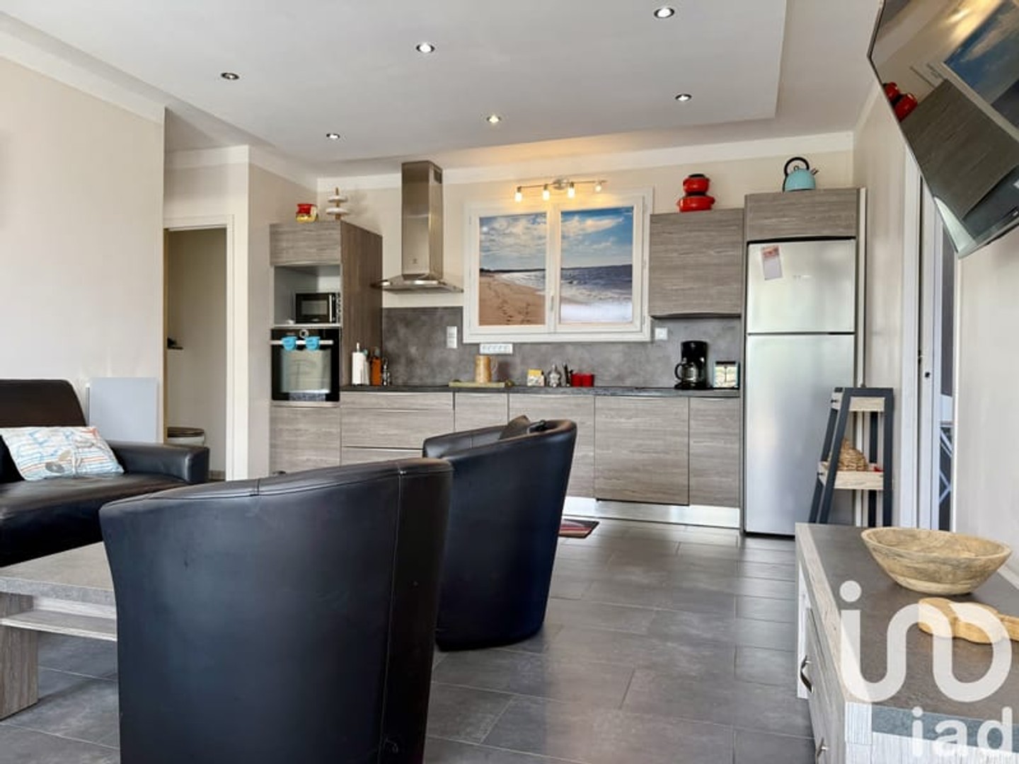 Maison à vendre - 7 pièces - 143m2 - Saint-Pierre-D'ol... (17310)