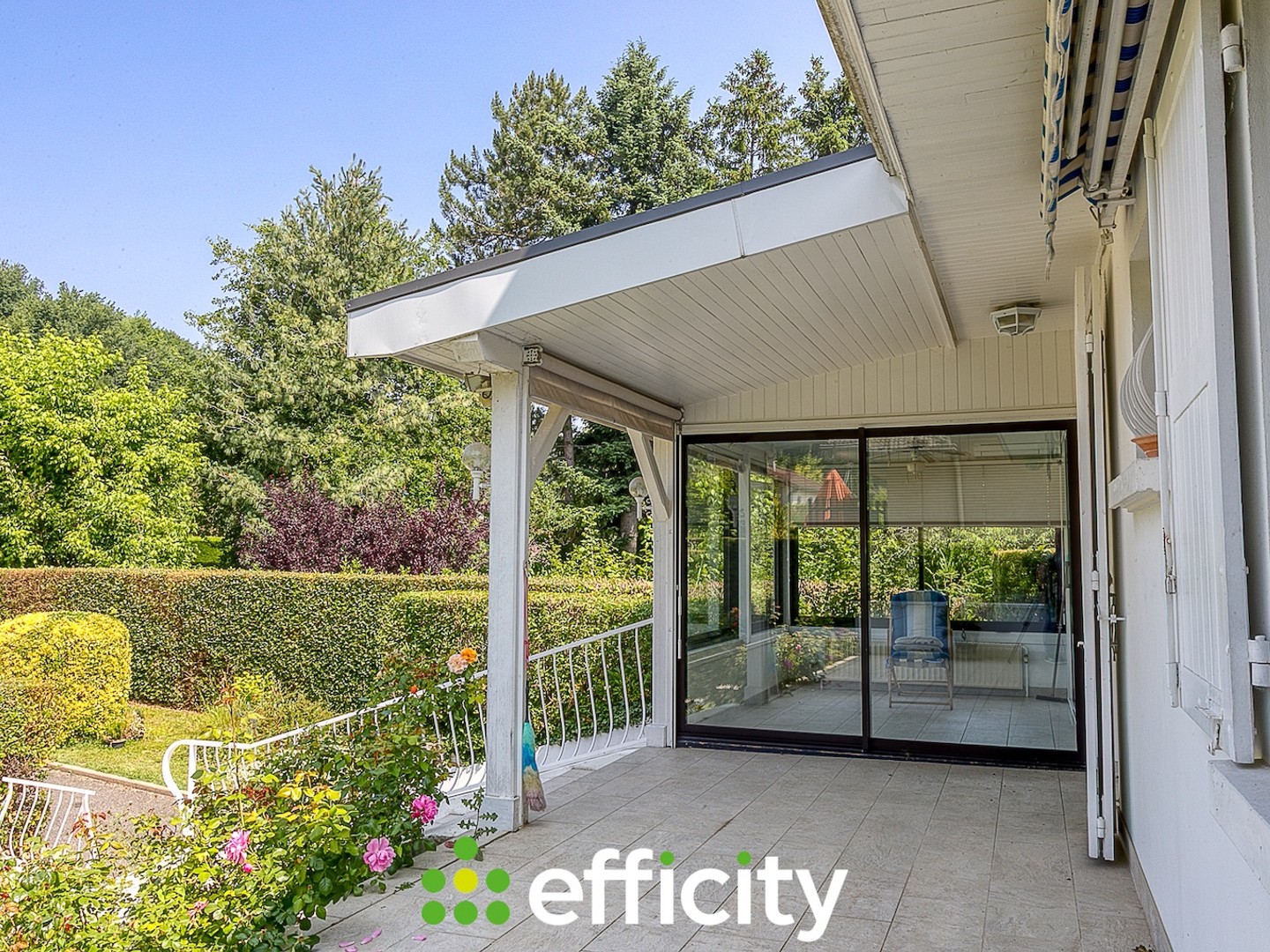 Maison à vendre - 7 pièces - 175m2 - Nivolas-Vermelle (38300)