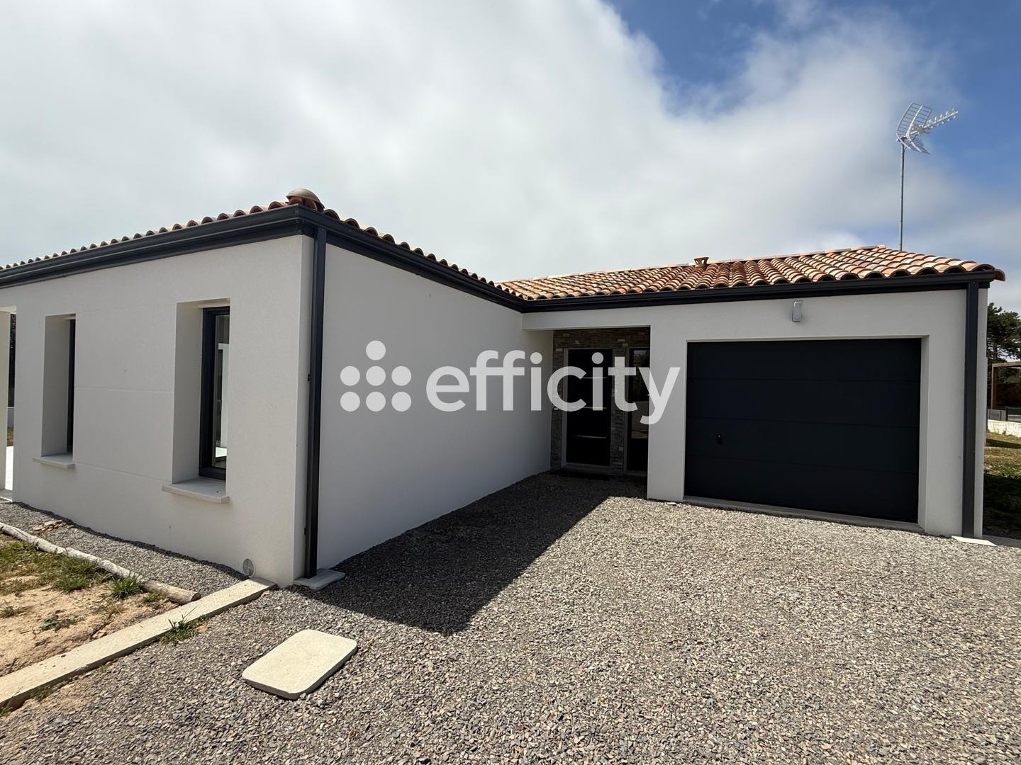 Maison à vendre - 4 pièces - 122m2 - Talmont-Saint-Hil... (85440)