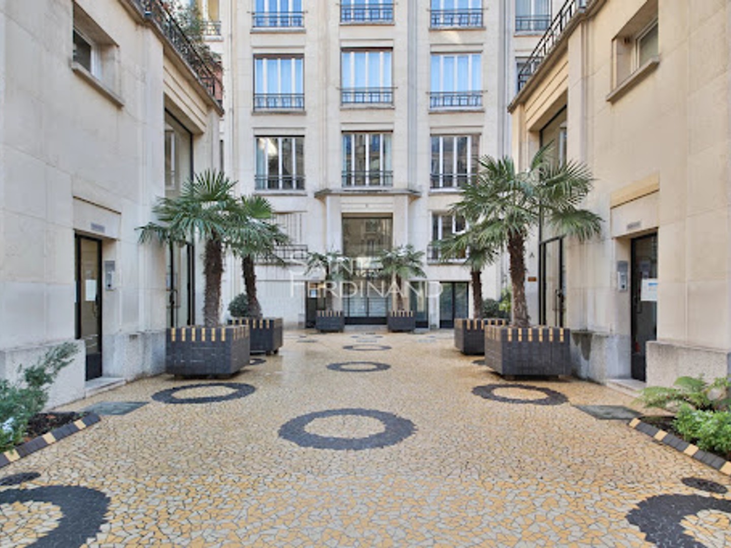 Appartement 4 pièces 97 m²