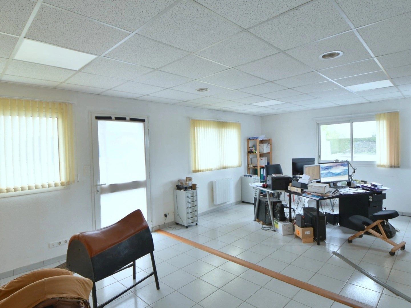 Magasin à vendre - 2 pièces - 52m2 - Cugand (85610)