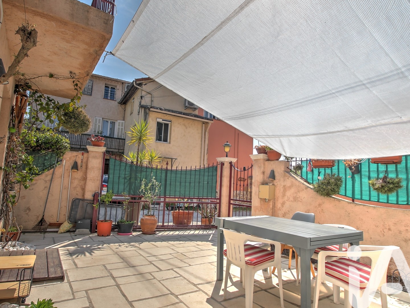 Maison à vendre - 3 pièces - 75m2 - Pégomas (06580)