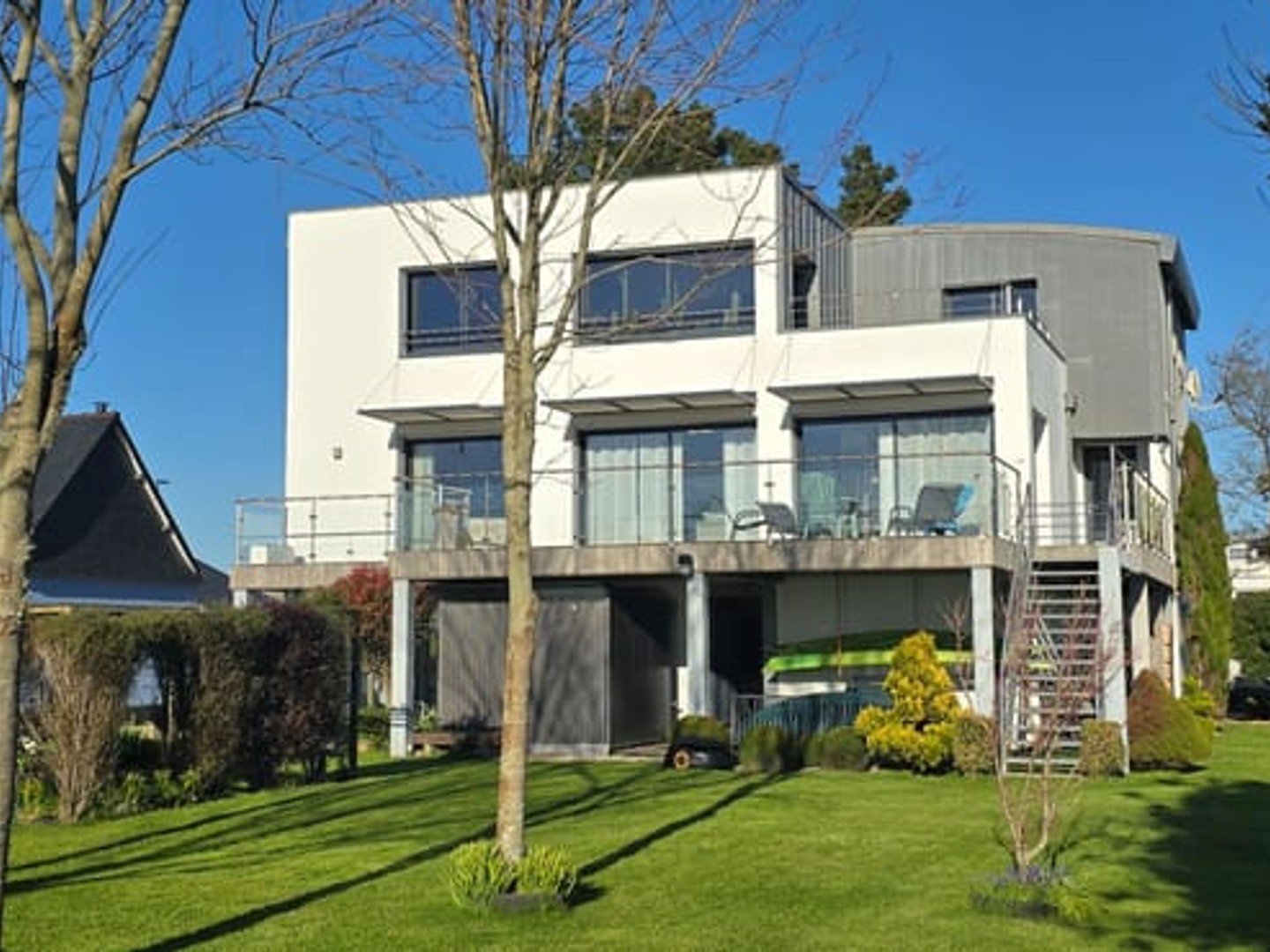 Maison 6 pièces 211 m²