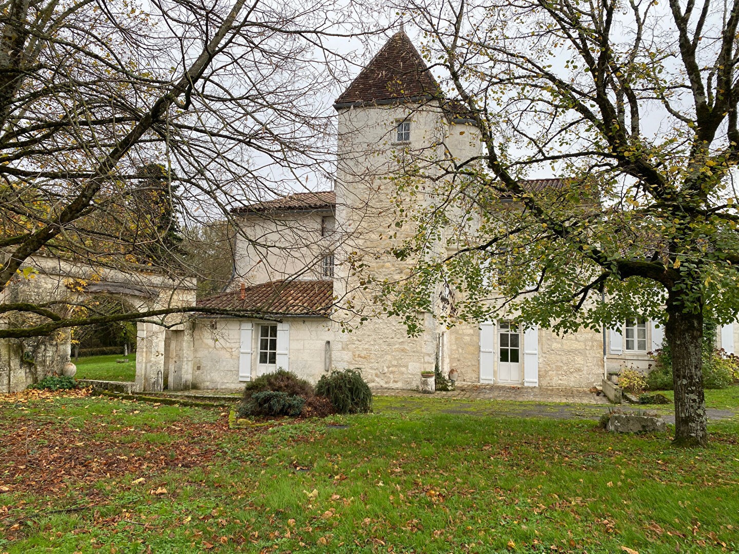 Maison 14 pièces 425 m²