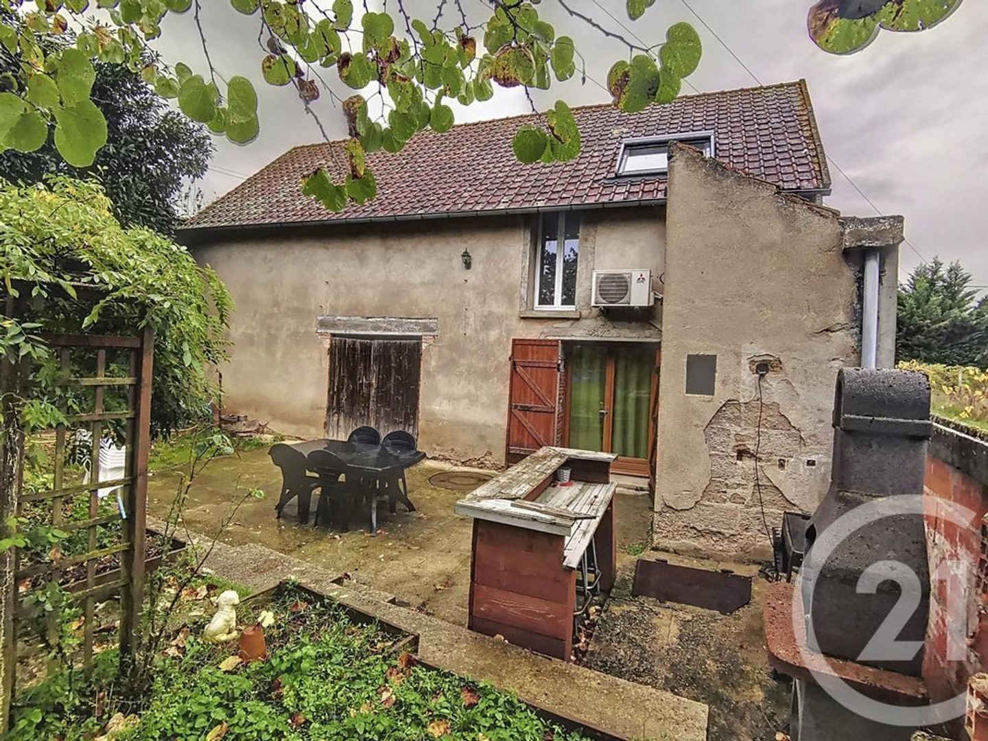 Maison à vendre - 5 pièces - 99m2 - Saint-Rémy-En-Rollat (03110)