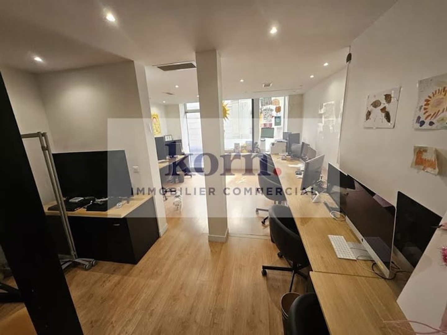Magasin à vendre - 45m2 - Paris 17e (75017)