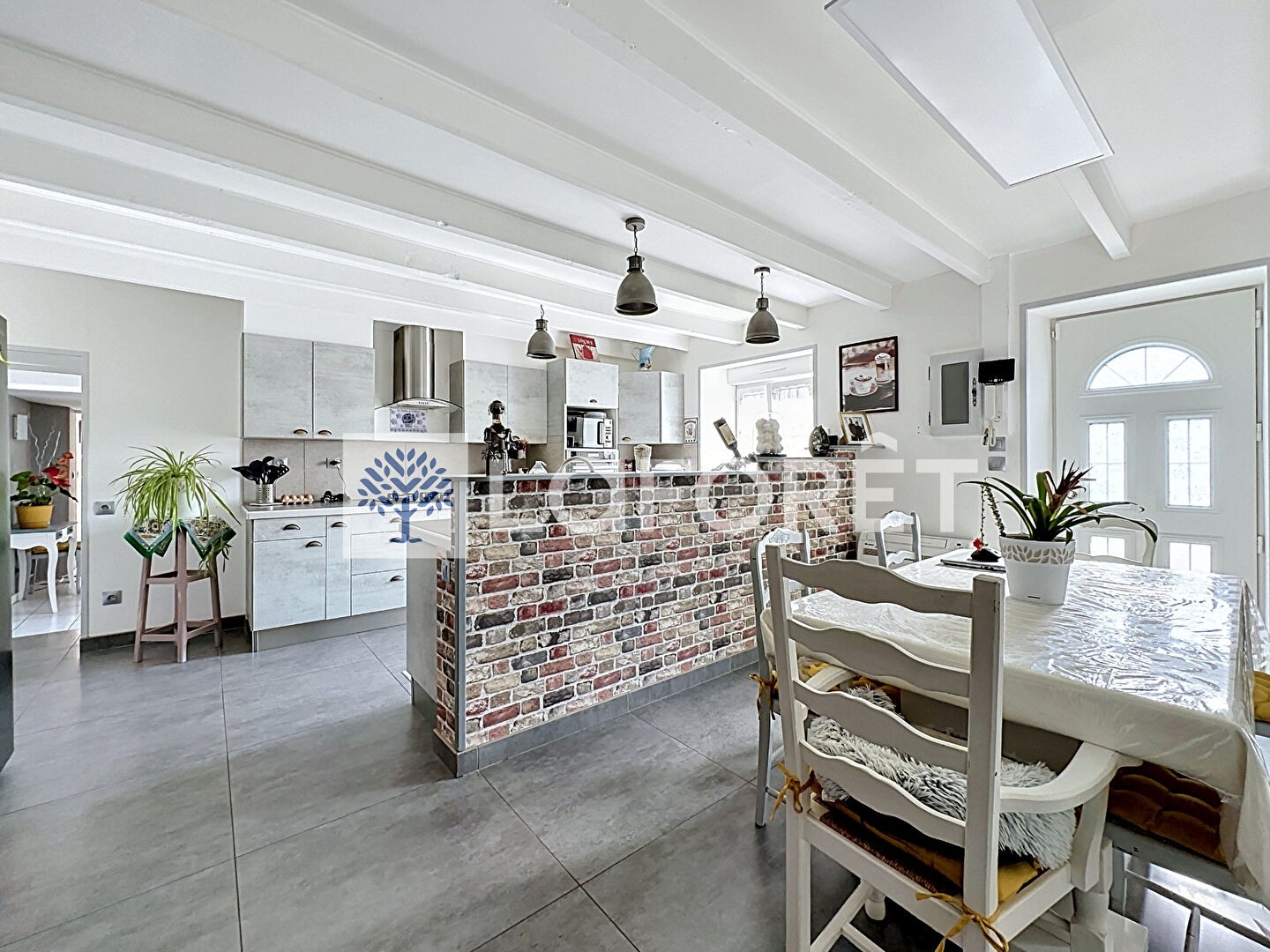 Maison à vendre - 5 pièces - 167m2 - Assais-Les-Jumeaux (79600)