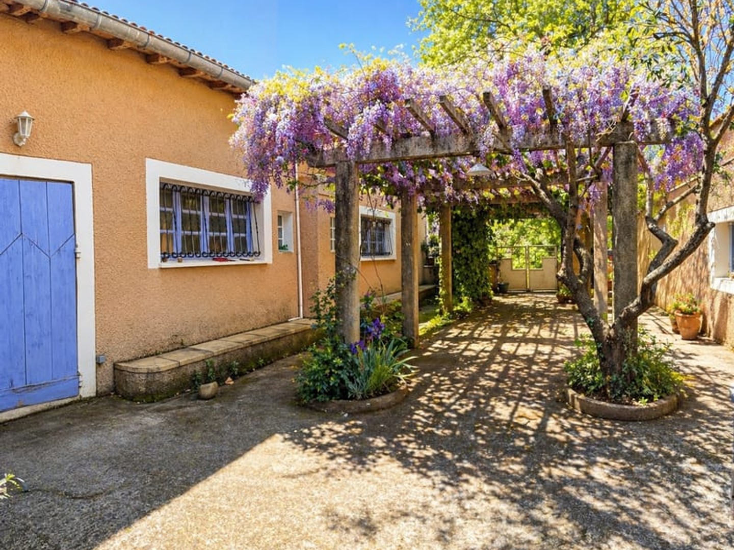Maison à vendre - 8 pièces - 180m2 - Rochegude (26790)